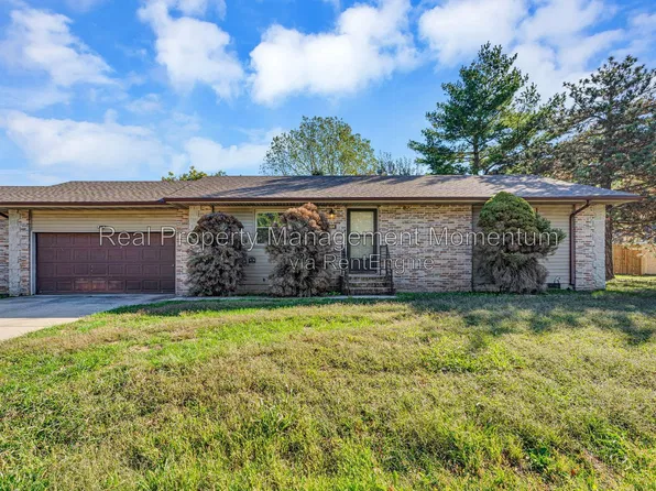 304 N Elm Ave, Clever, MO 65631