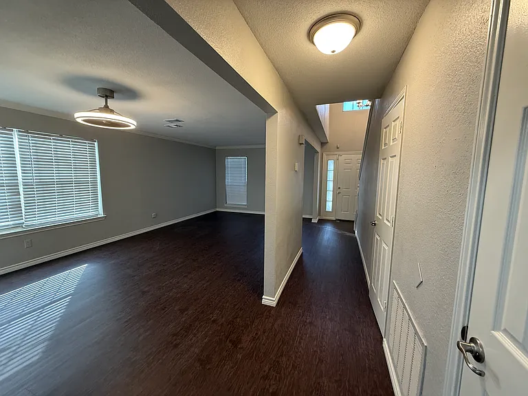 5907 Marquette St — Photo 6