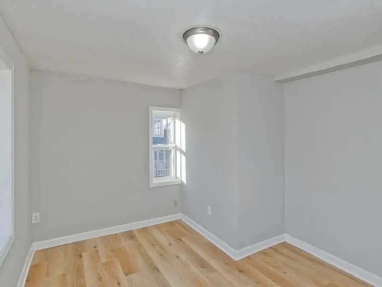 52 Orange St #52 — Photo 12