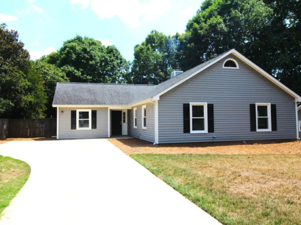 6727 River Hills Dr, Greensboro, NC 27410