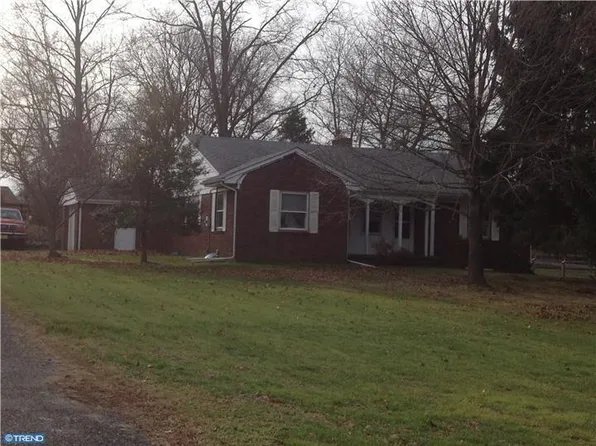 21 Spicer St, Mullica Hill, NJ 08062
