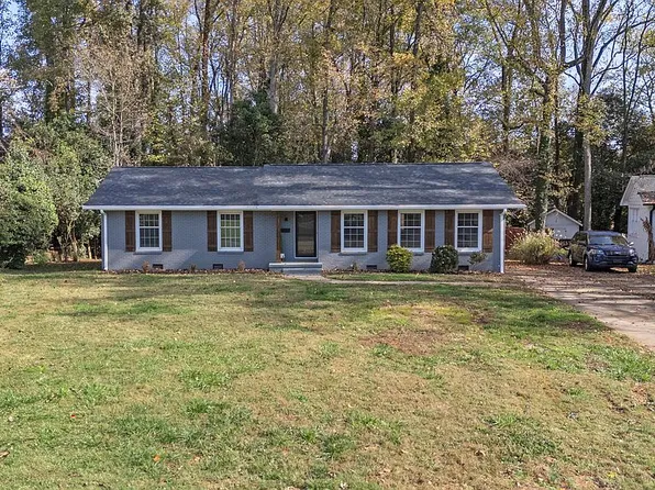 5731 Brookhaven Rd, Charlotte, NC 28210