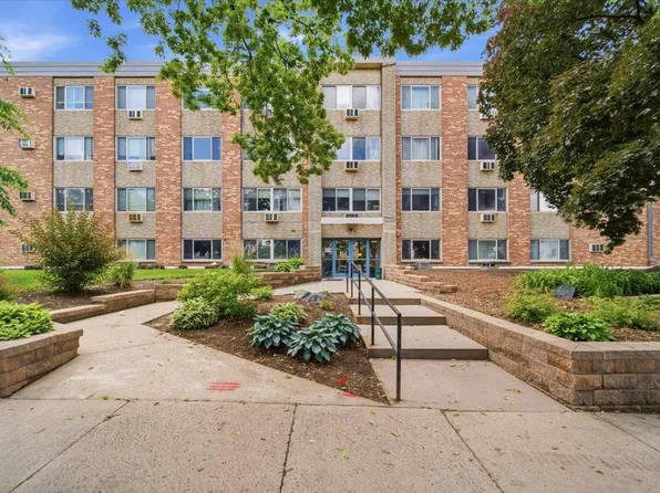 4400 Upton Ave S APT 202, Minneapolis, MN 55410