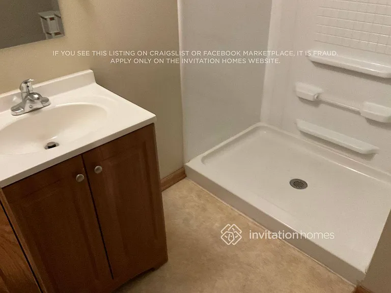 8616 Oakland Ave S — Photo 16