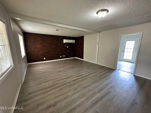 2nd image of 8331 Whitehead Dr