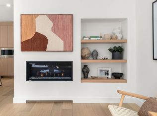 901 W 17th St #18, North Vancouver, BC V7P 1V8