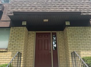 1608 Cherry Hill Dr, Poughkeepsie, NY 12603