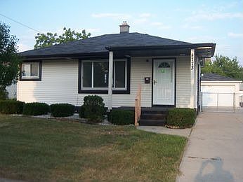 1st image of 4773 Matthew St