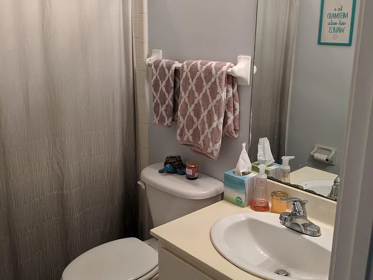 246 Hillsboro Pl — Photo 7