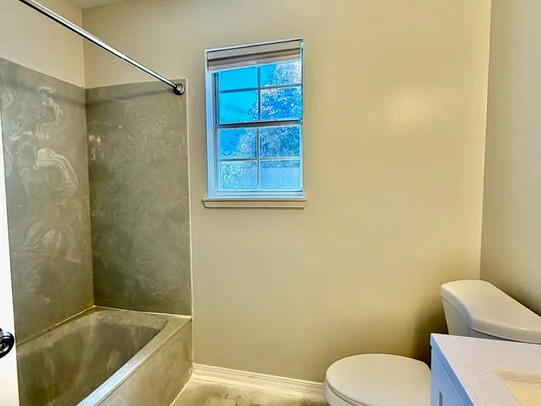 437 S Shore Dr — Photo 8