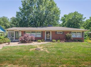 119 Cascade St, Morganton, NC 28655