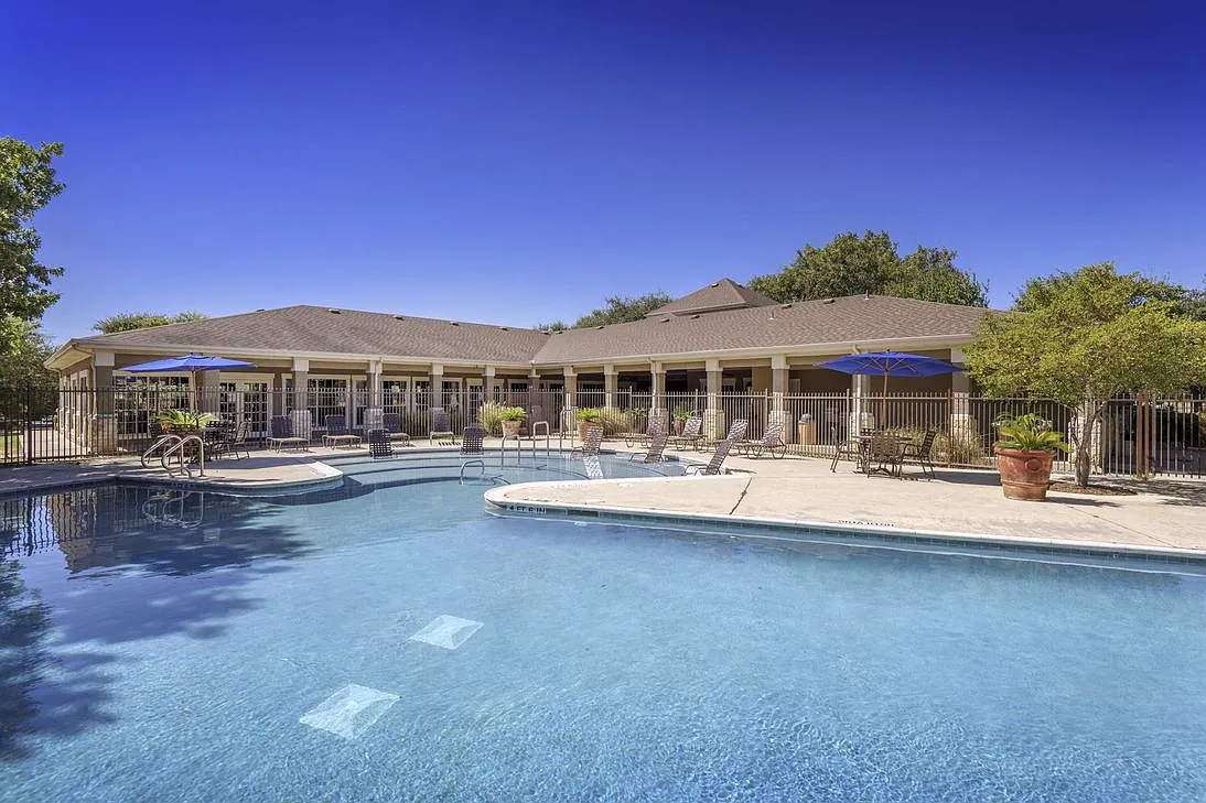 The Atlantic Grand Oaks — Photo 1