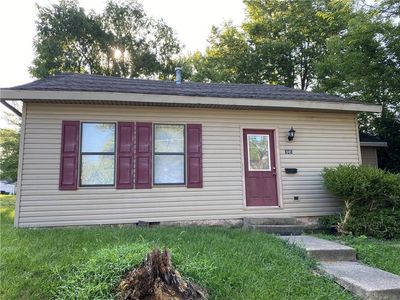 345 B St, Charleston, IL, 61920