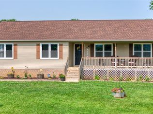 160 H R Whitlock Rd, Bowling Green, KY 42104