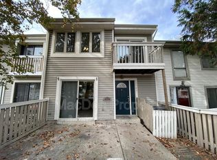 12782 Cara Dr, Woodbridge, VA 22192
