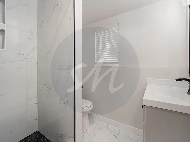 4962 Filarees Cir — Photo 12