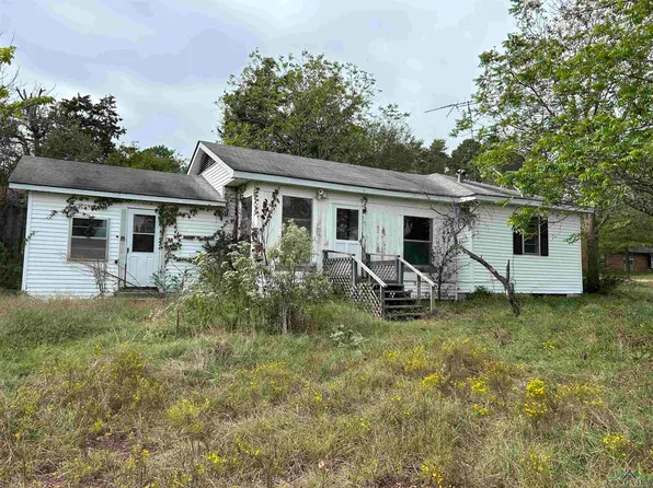 103 W Nandina St, Ore City, TX 75683