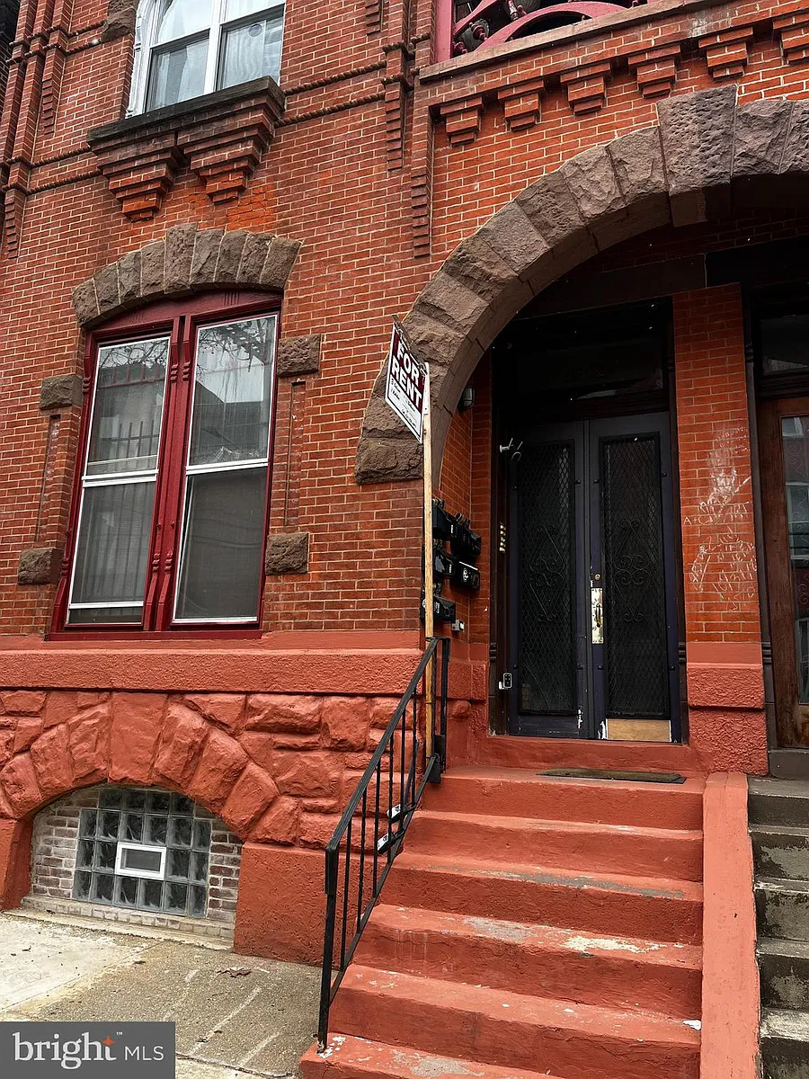 Building Photo - 1512 N 17th St #2B