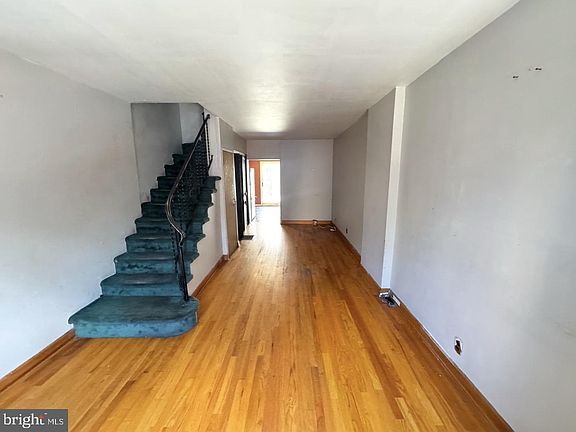 2nd image of 135 Wilder St