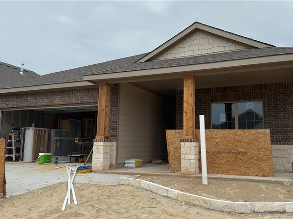 6305 Raleigh Dr, College Station, TX 77845