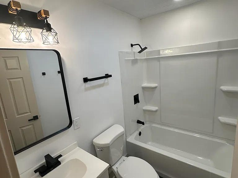 4516 Eichelberger Ave — Photo 14