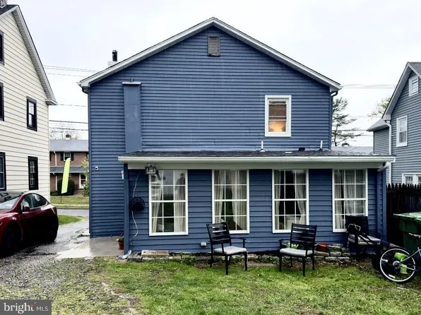 15 N Locust Ave, Marlton, NJ 08053