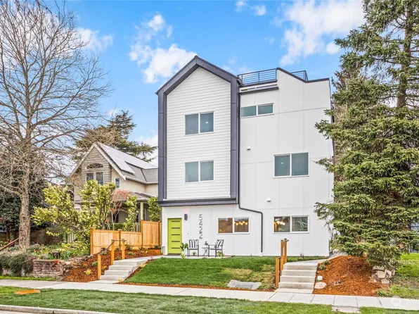 5422 36th Avenue SW, Seattle, WA 98126