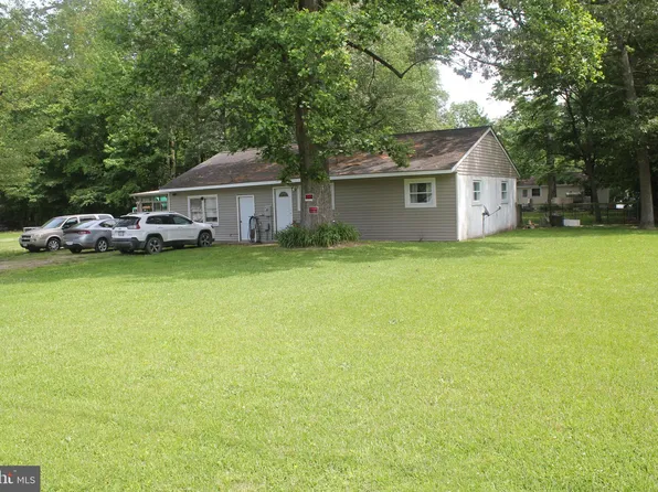 12455 Beech Trl, Gloucester, VA 23061