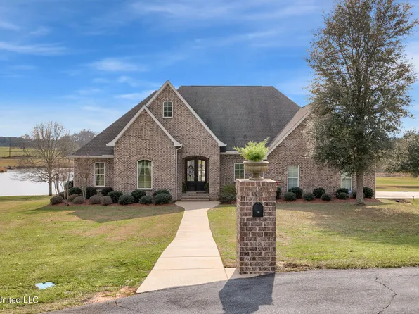 116 Sweetgrass Cv, Lucedale, MS 39452