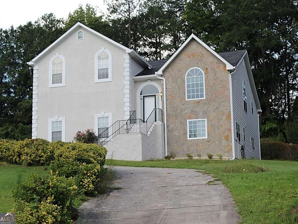 1st image of 2053 Oakleaf Ln