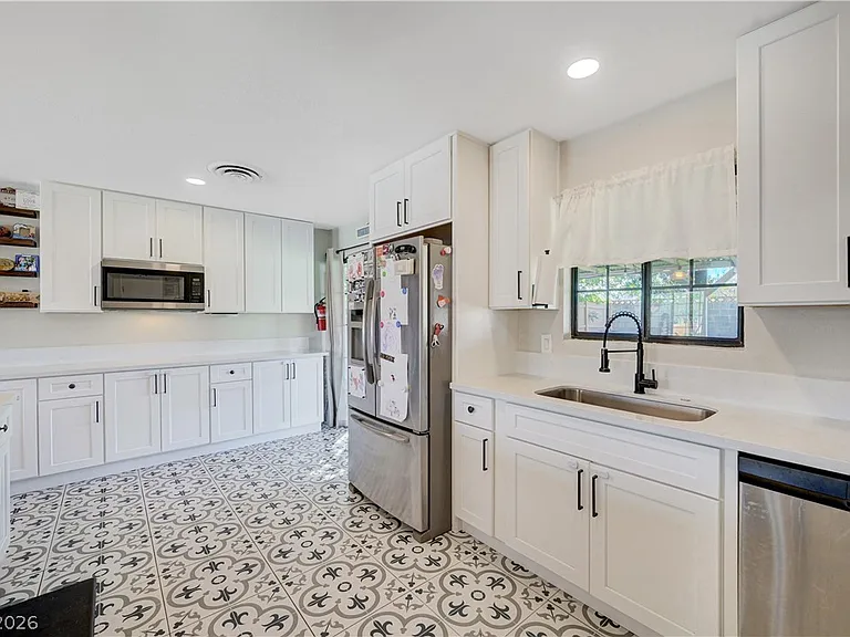 1331 Pinto Rd — Photo 27