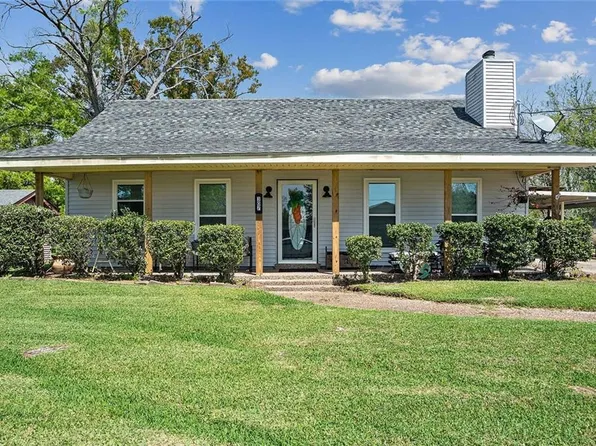 307 Estate Dr, Luling, LA 70070
