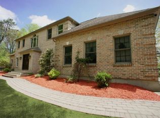 188 Manor Dr, East Stroudsburg, PA 18301