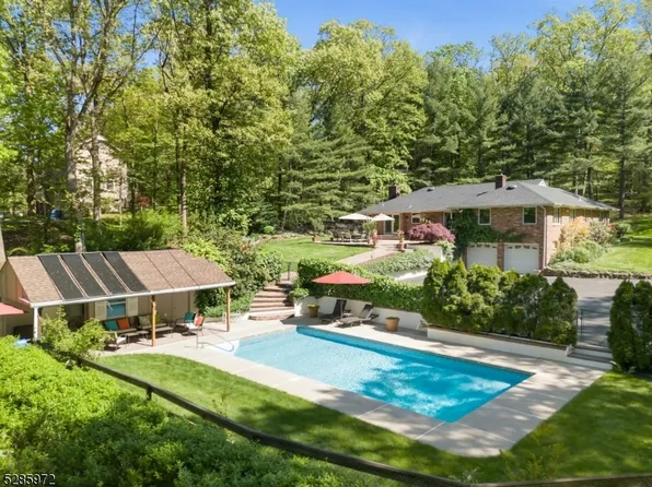 7 FOREST DRIVE, Warren Twp., NJ 07059