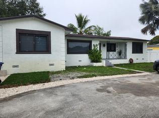 2015 NW 92nd St, Miami, FL 33147