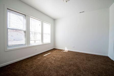 5th image of 701 N Lotus Ave #2