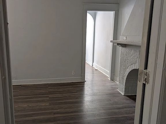 2nd image of 39 N Dover Ave #1