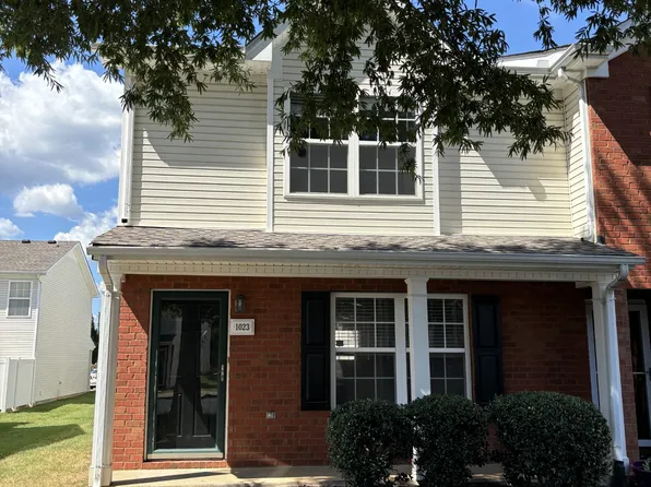 1023 Sitting Bull Xing, Murfreesboro, TN 37128