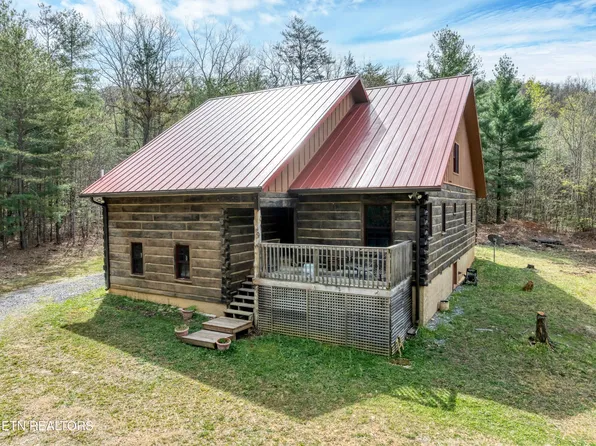 2566 Smithfield Rd, Tellico Plains, TN 37385