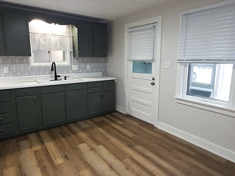 1304 Darwin Ave — Photo 17