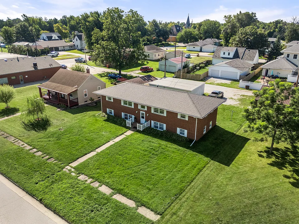 506 Main St #3