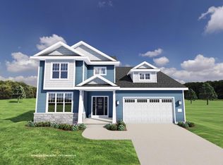 1399 Arrowood Cir W, Oconomowoc, WI 53066