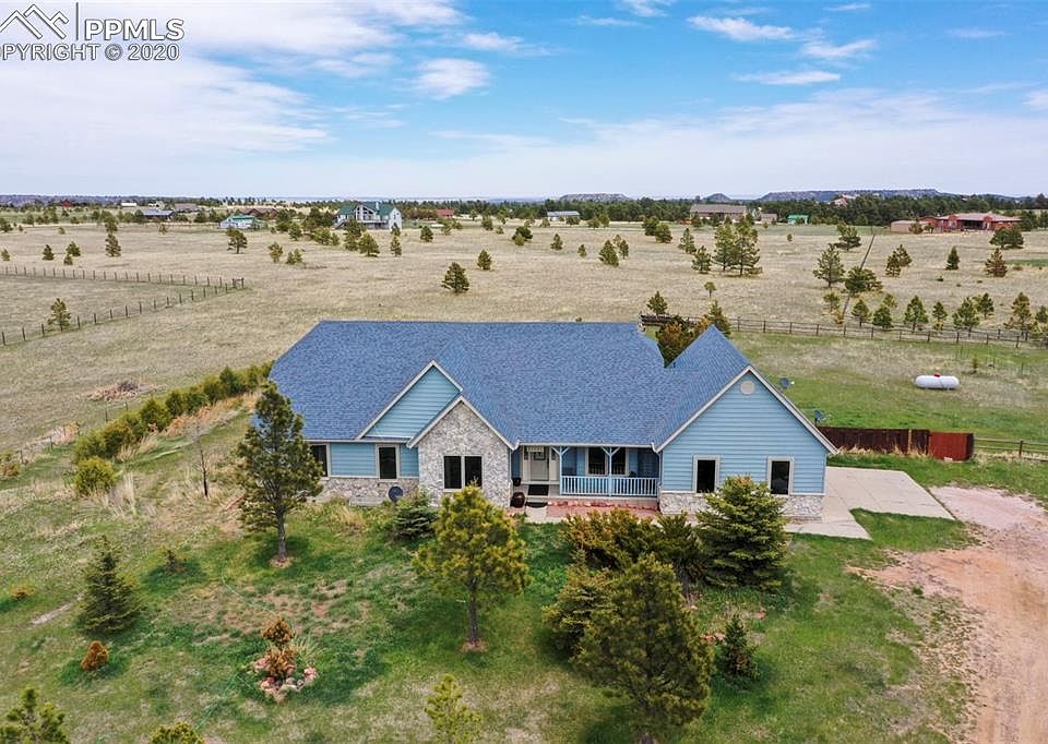 1st image of 17655 Blacksmith Dr