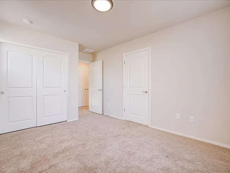 241 E Imperial Ct — Photo 16