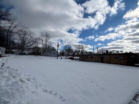 3rd image of 5147 Warrensville Center Rd