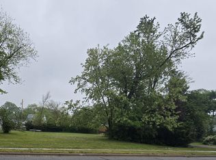 7481 Broadway, Merrillville, IN 46410