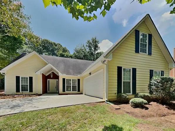 1585 Watson Ridge Trl, Lawrenceville, GA 30045