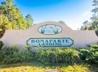 832 E Bonaparte Landing Blvd, Jacksonville, FL 32218