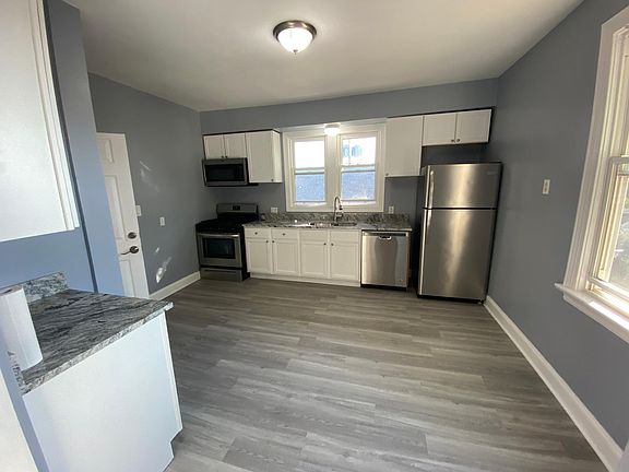 2nd image of 2424 N Nordica Ave #2