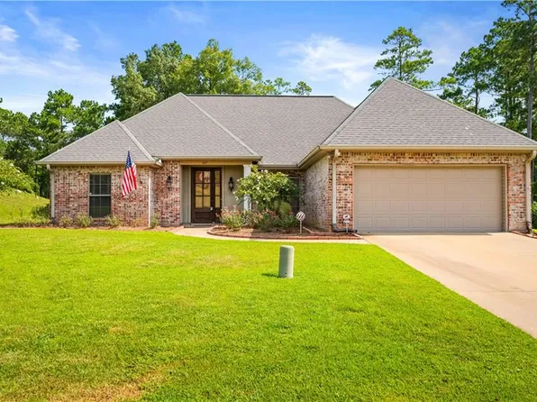 147 Woodlake Dr, Pineville, LA 71360